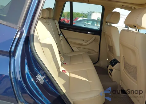 2014 BMW X3 xDrive28I z USA, uszkodzony, nr VIN 5UXWX9C56E0D20966